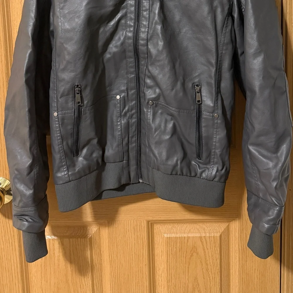 Men's Charcoal Hooded Jacket - Picture 5 of 11